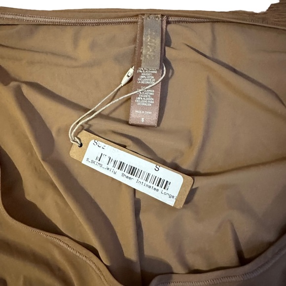 SKIMS NWT Jelly Sheer Long Sleeve Bodysuit Size Small - Picture 2 of 2